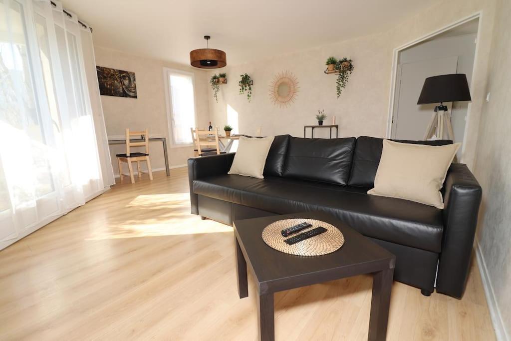 Votre Confort La Cosy Cocoon Courcouronnes Buitenkant foto